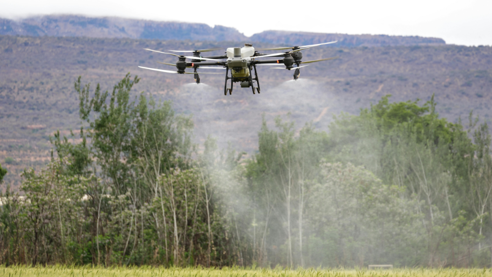 Practica de vuelo de drones en Corrientes